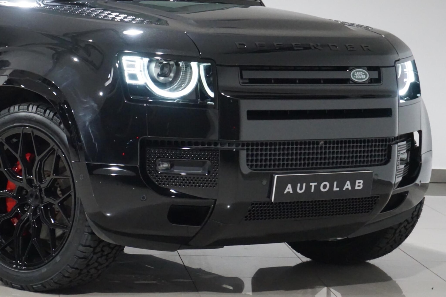 Used Land Rover Defender 2024 for sale - 77029074: Photo 47