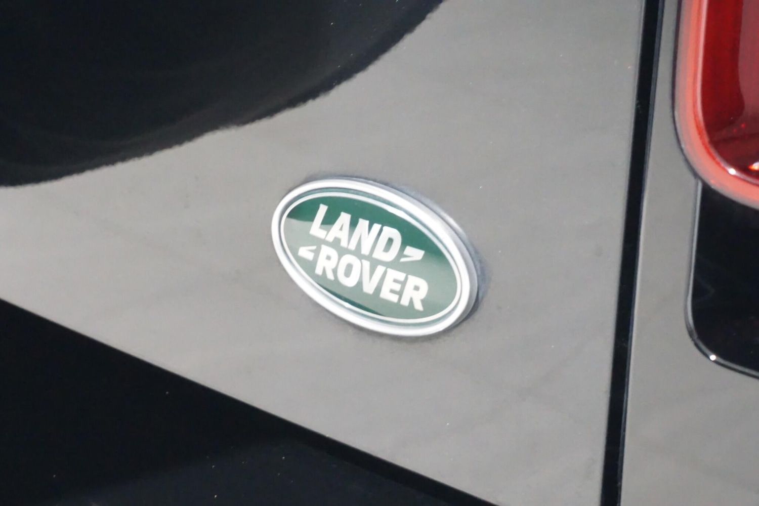 Used Land Rover Defender 2024 for sale - 77029074: Photo 81