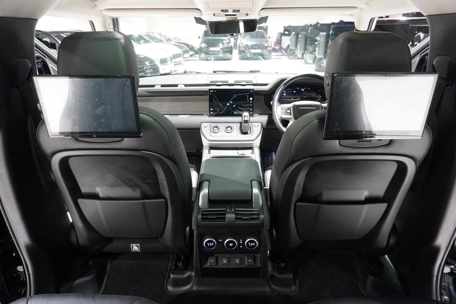 Used Land Rover Defender 2021 for sale - 76935948: Photo 10