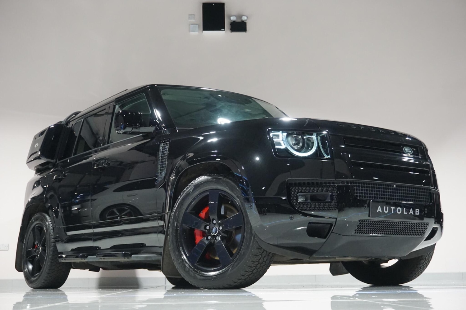 Used Land Rover Defender 2021 for sale - 76935948: Photo 28