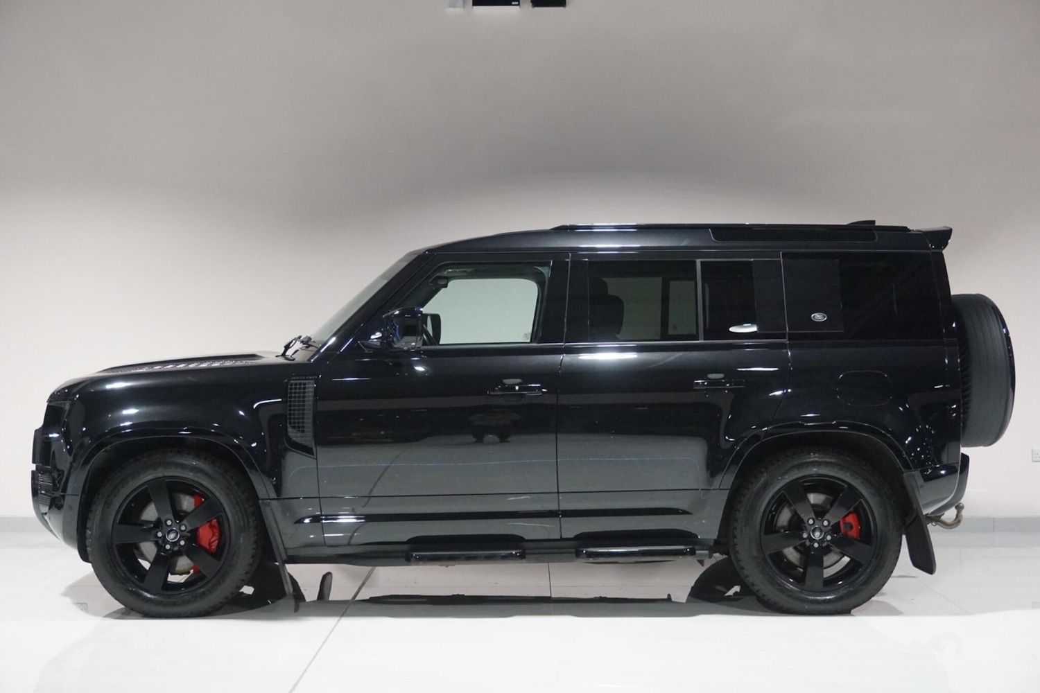 Used Land Rover Defender 2021 for sale - 76935948: Photo 29