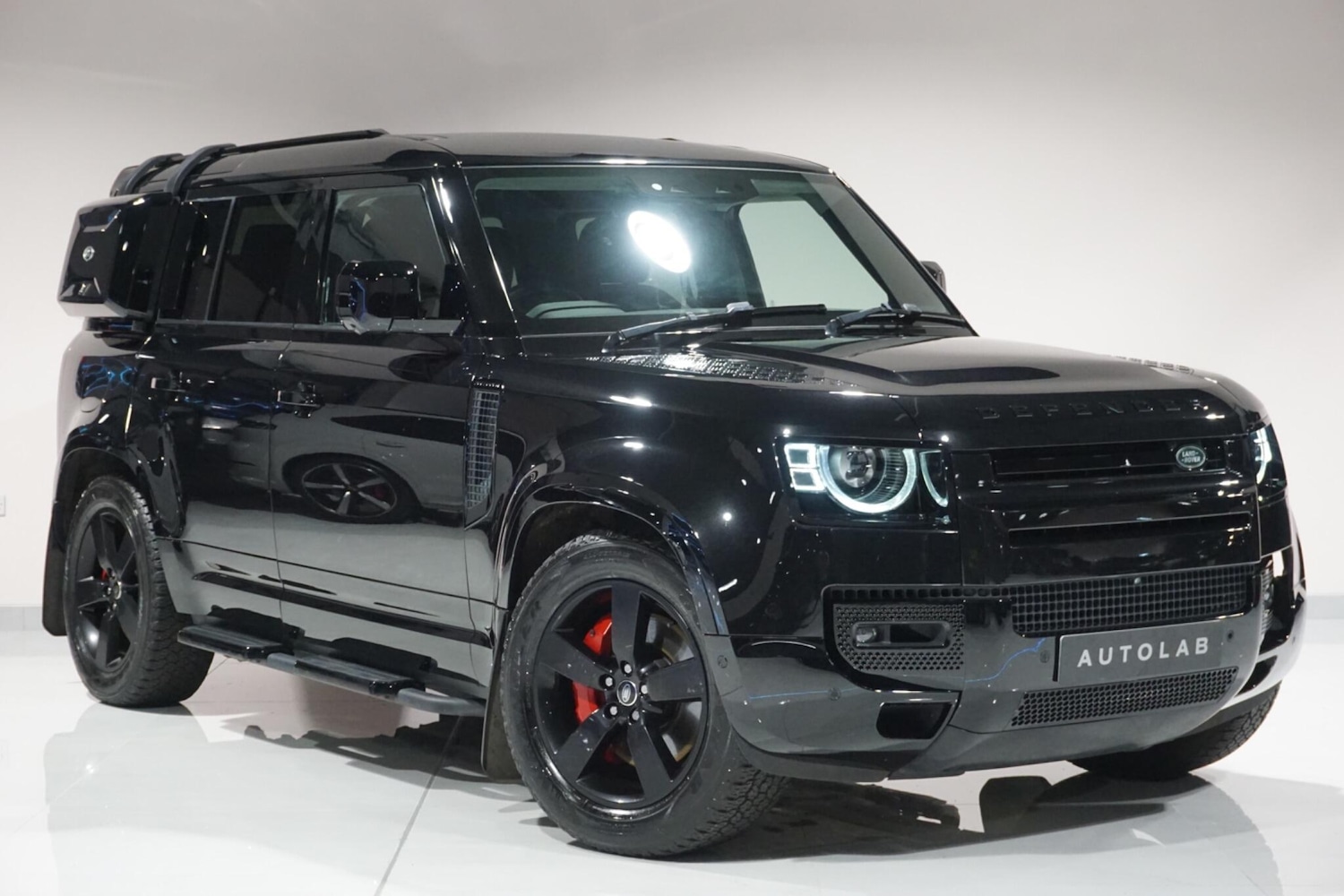 Used Land Rover Defender 2021 for sale - 76935948: Photo 33