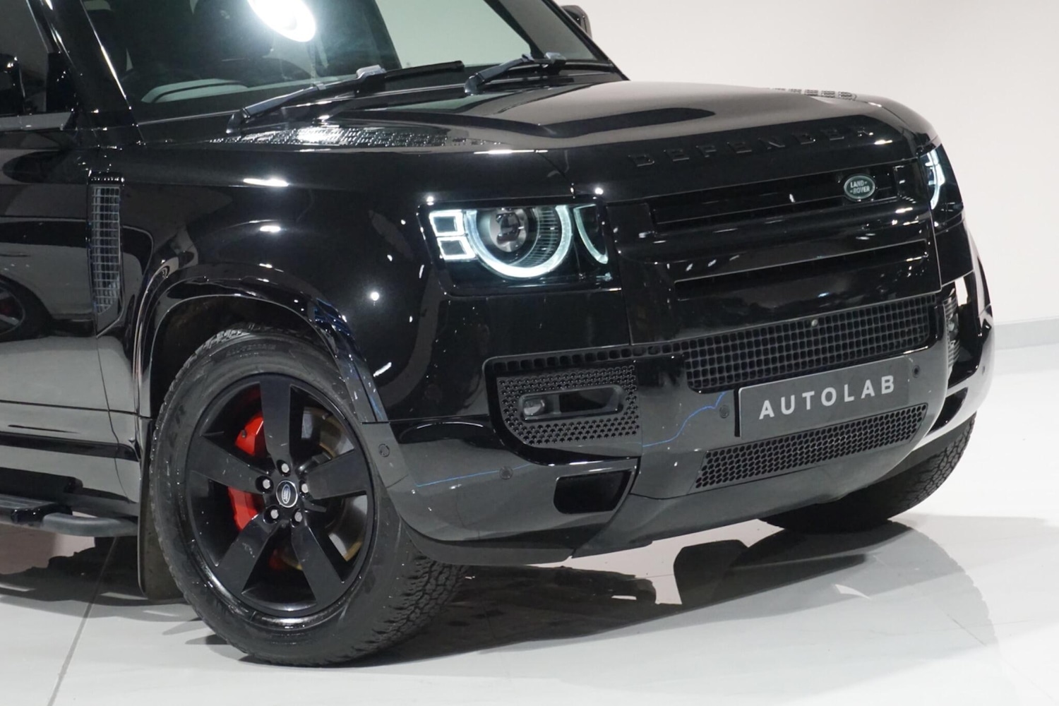 Used Land Rover Defender 2021 for sale - 76935948: Photo 35