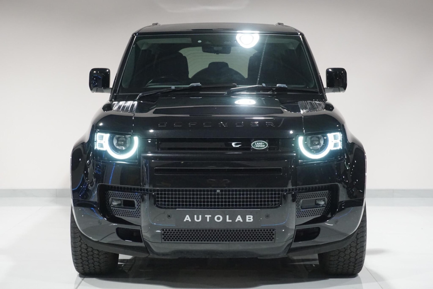 Used Land Rover Defender 2021 for sale - 76935948: Photo 7