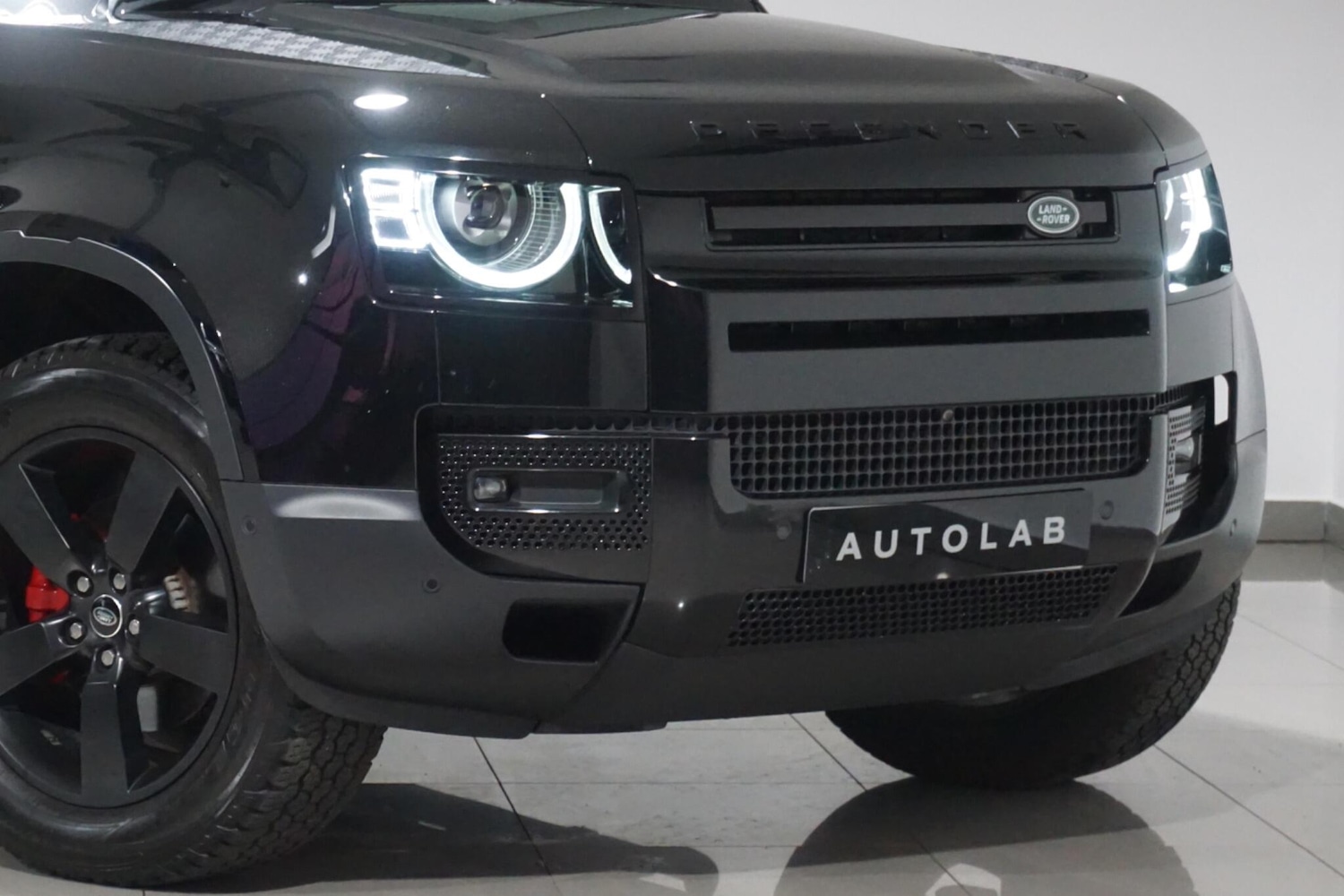 Used Land Rover Defender 2023 for sale - 76700836: Photo 42