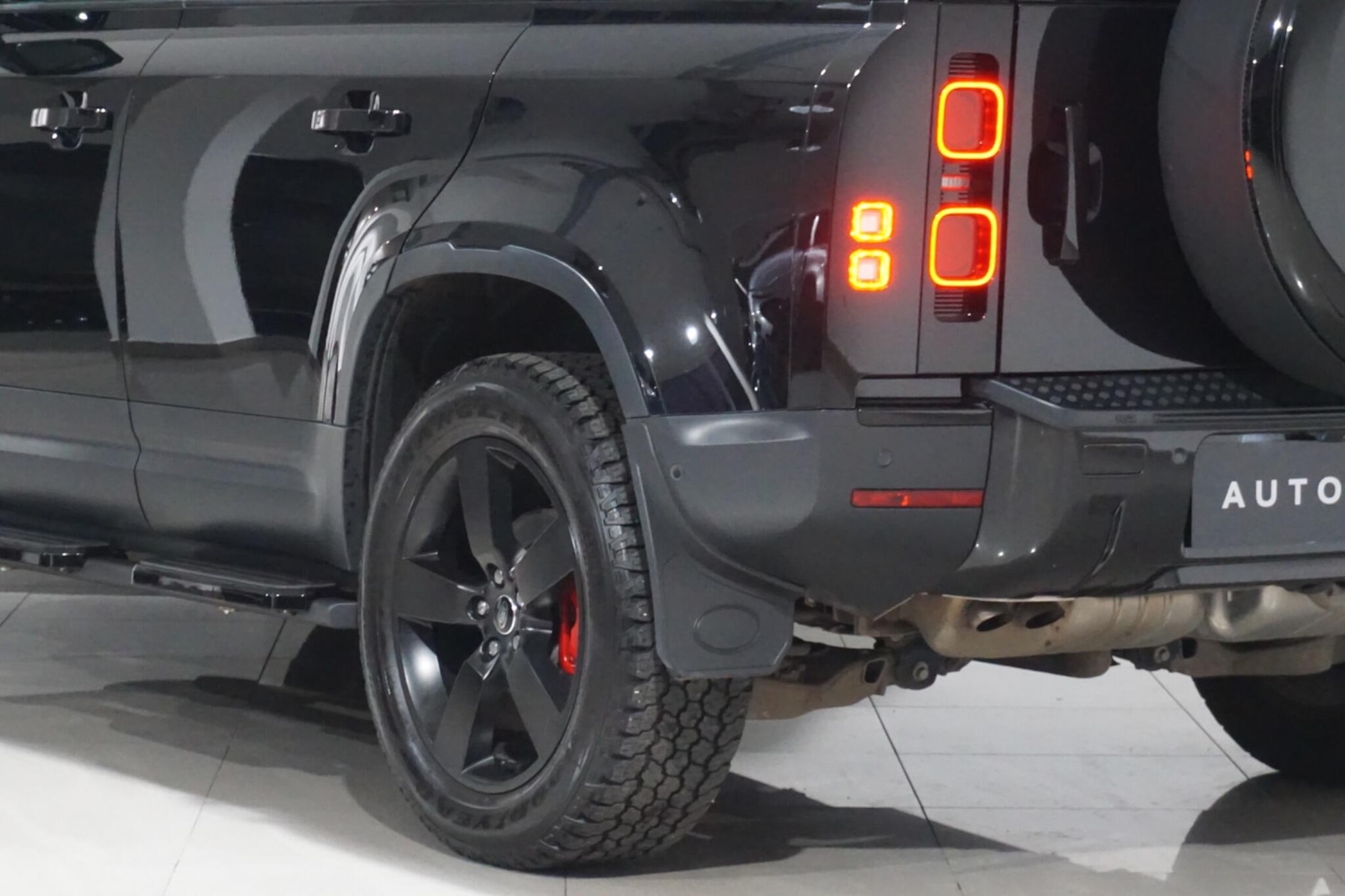 Used Land Rover Defender 2023 for sale - 76700836: Photo 45