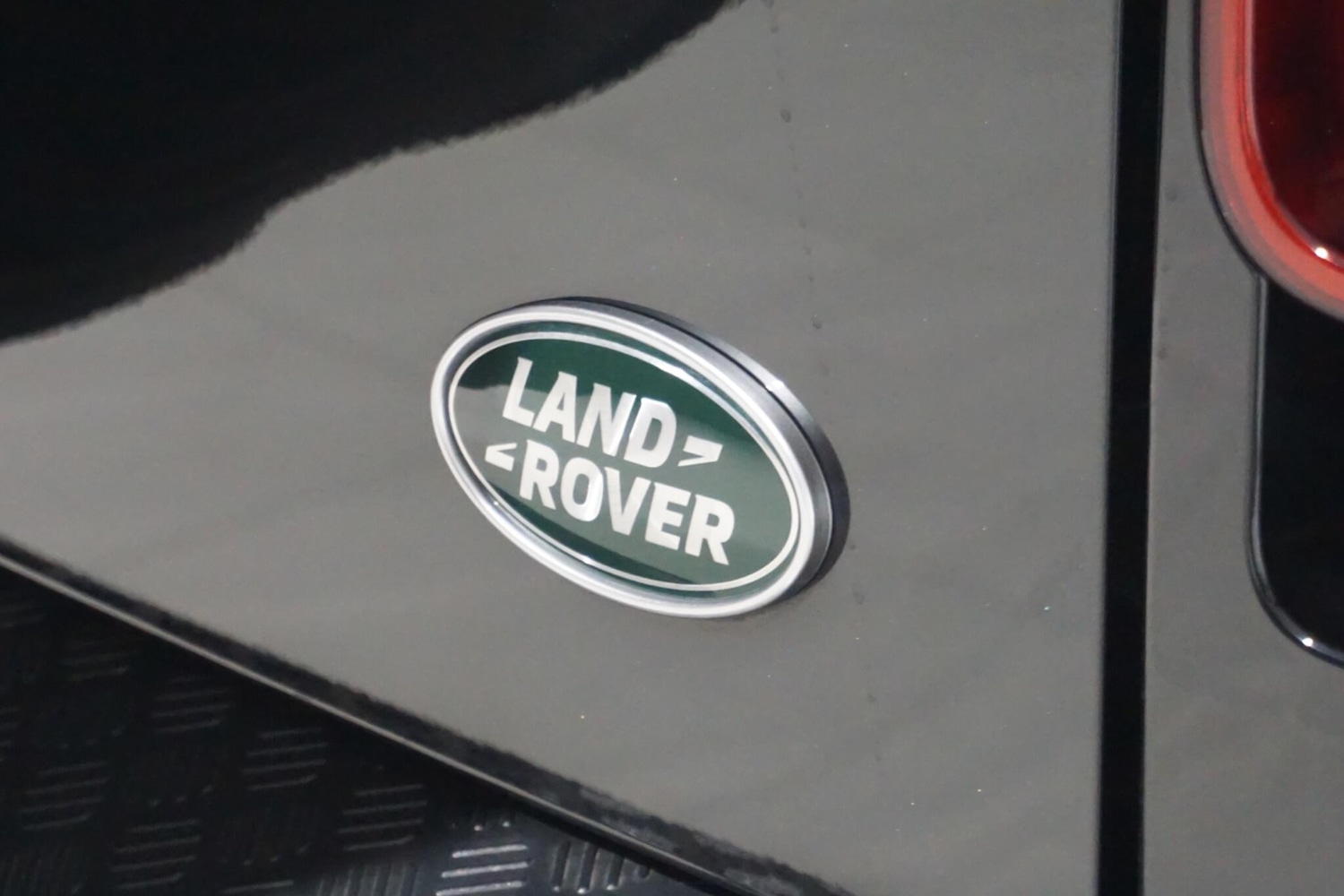 Used Land Rover Defender 2023 for sale - 76700836: Photo 74