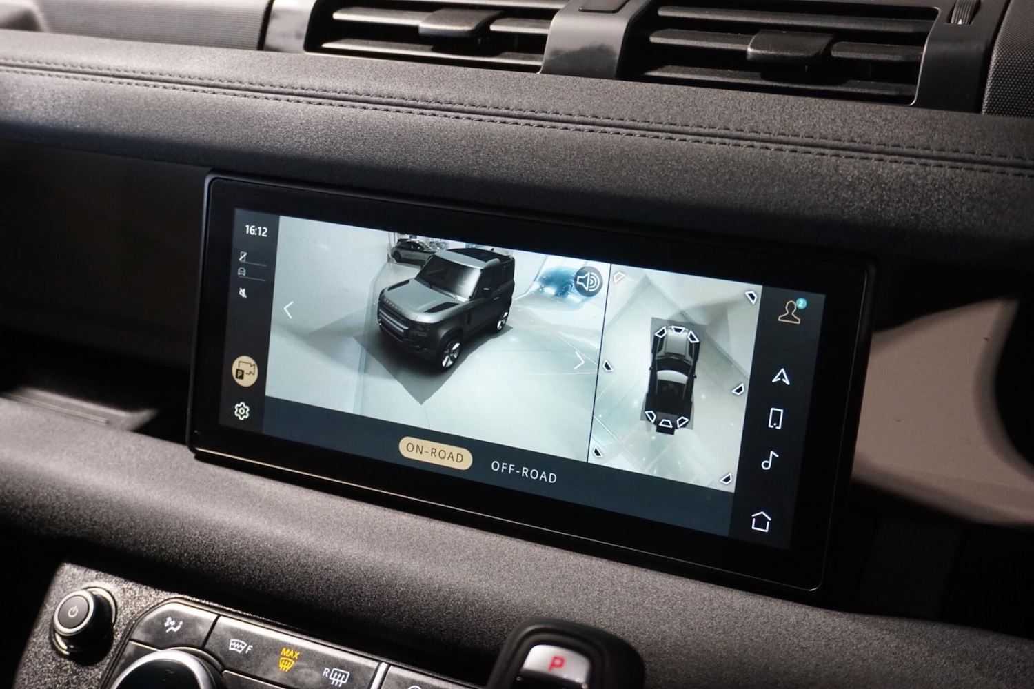 Used Land Rover Defender 90 for sale - 77957368: Photo 13