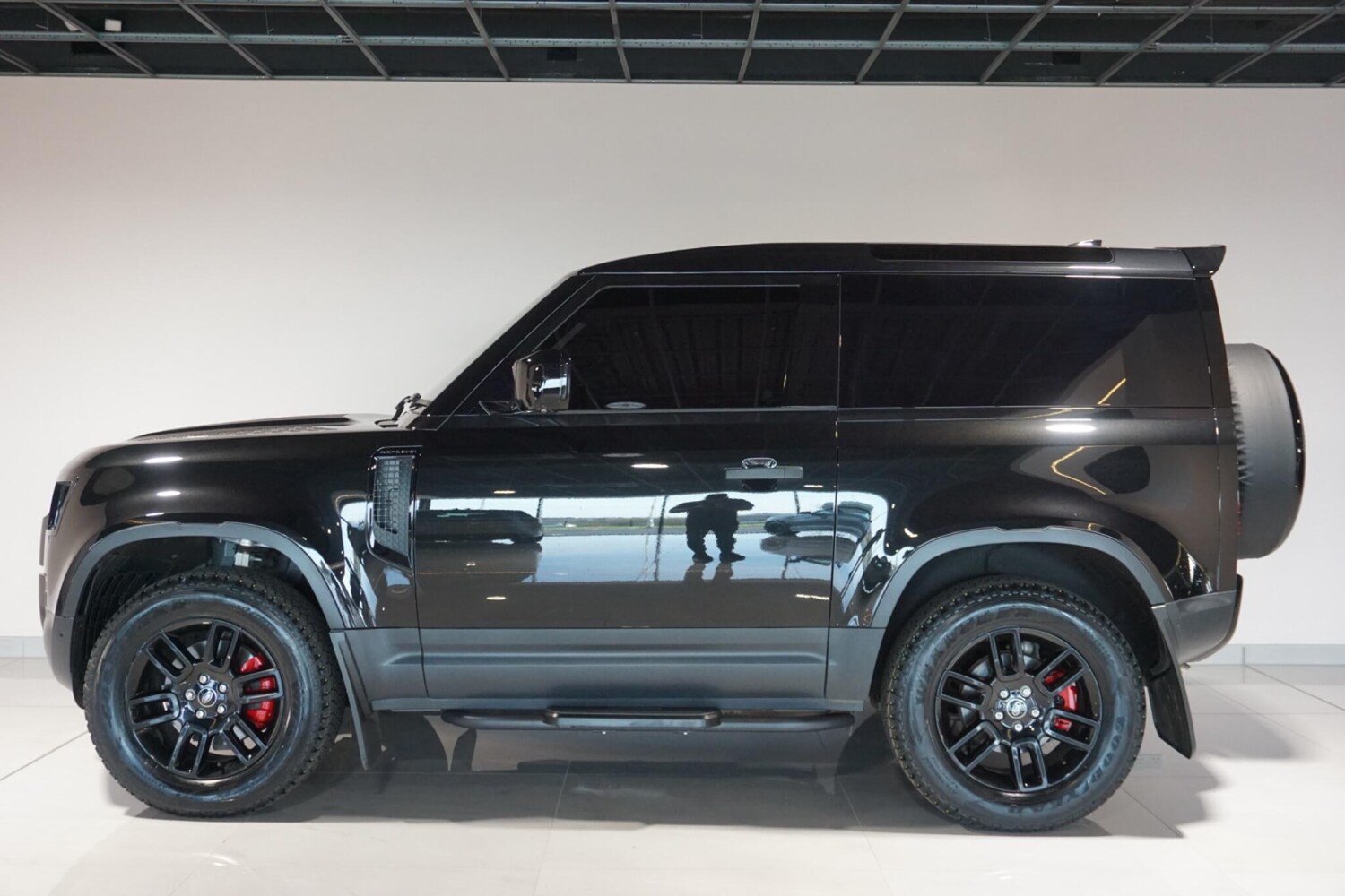 Used Land Rover Defender 90 for sale - 77957368: Photo 27