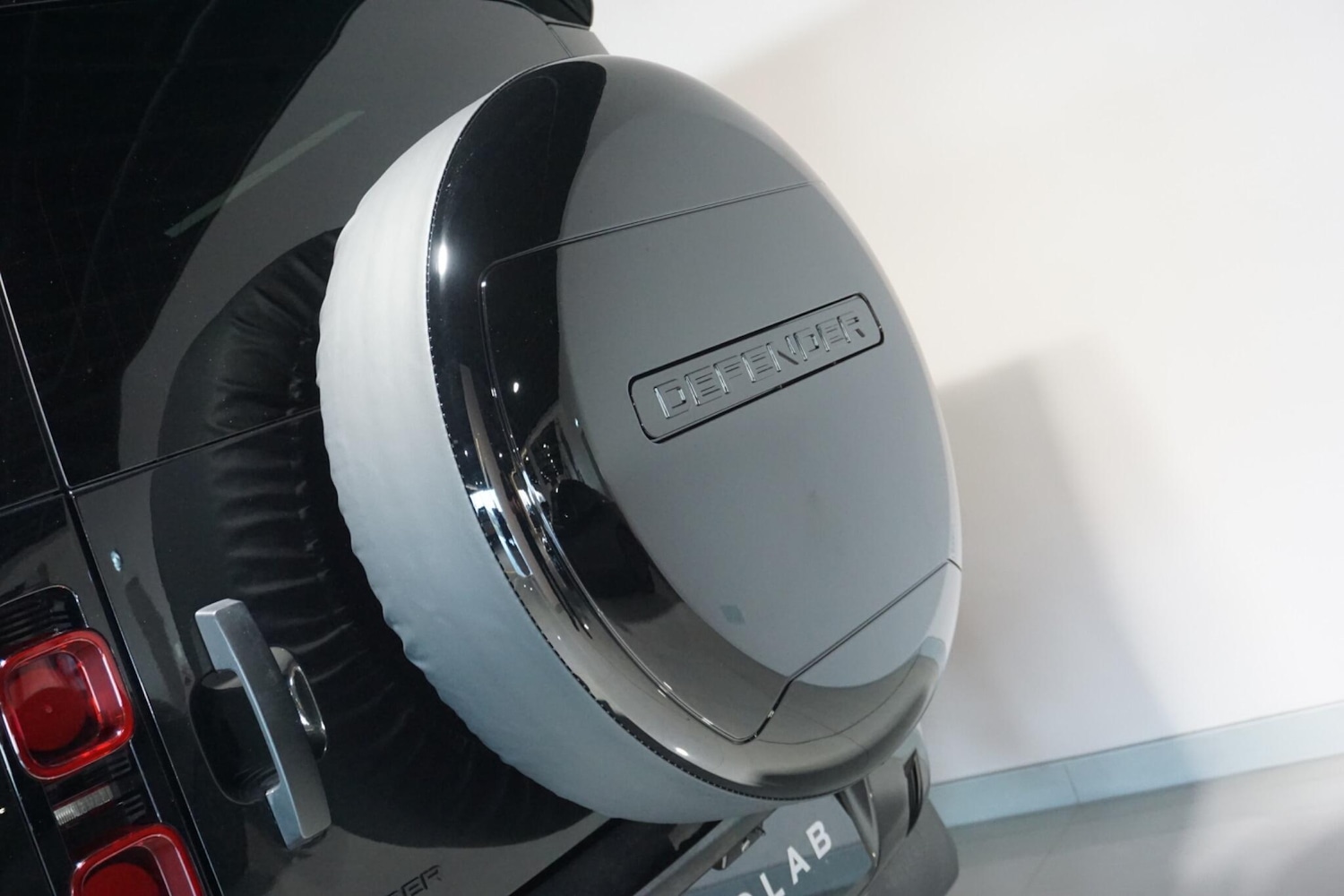 Used Land Rover Defender 90 for sale - 77957368: Photo 62