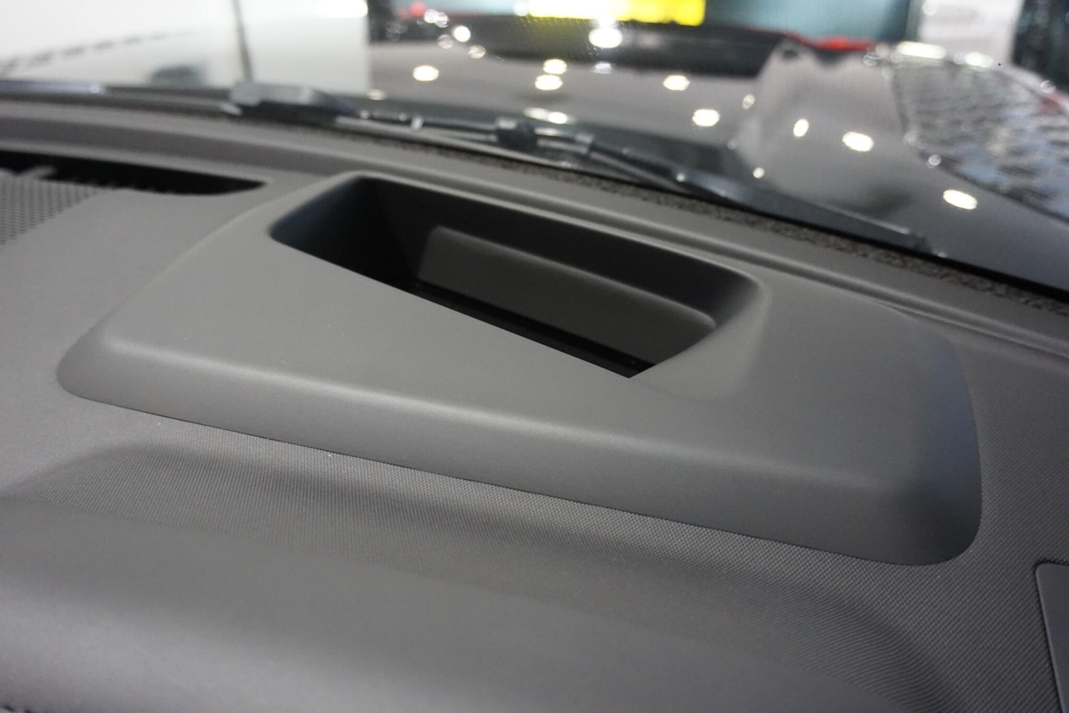 Used Land Rover Defender 110 for sale - 76476488: Photo 17