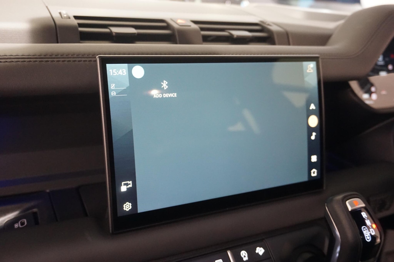 Used Land Rover Defender 110 for sale - 76476488: Photo 64