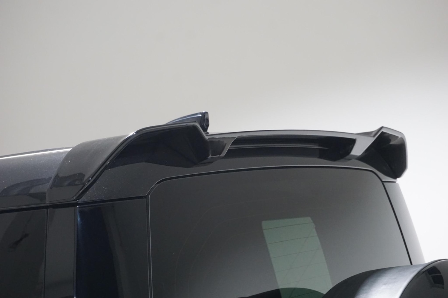 Used Land Rover Defender 110 for sale - 76476488: Photo 76