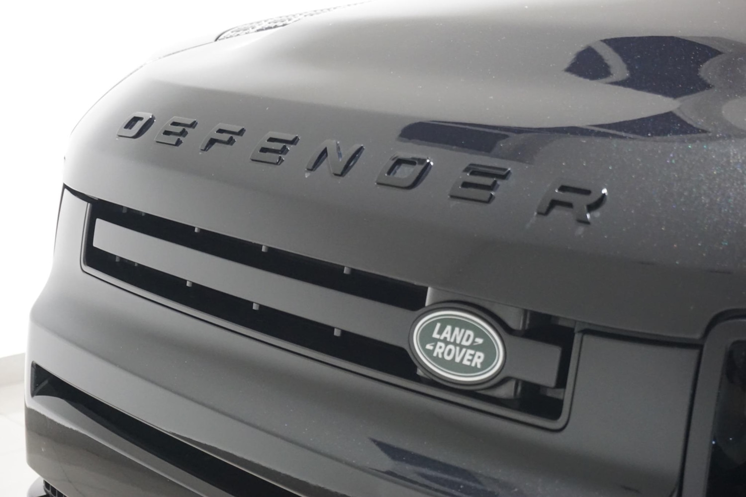 Used Land Rover Defender 110 for sale - 76476488: Photo 80