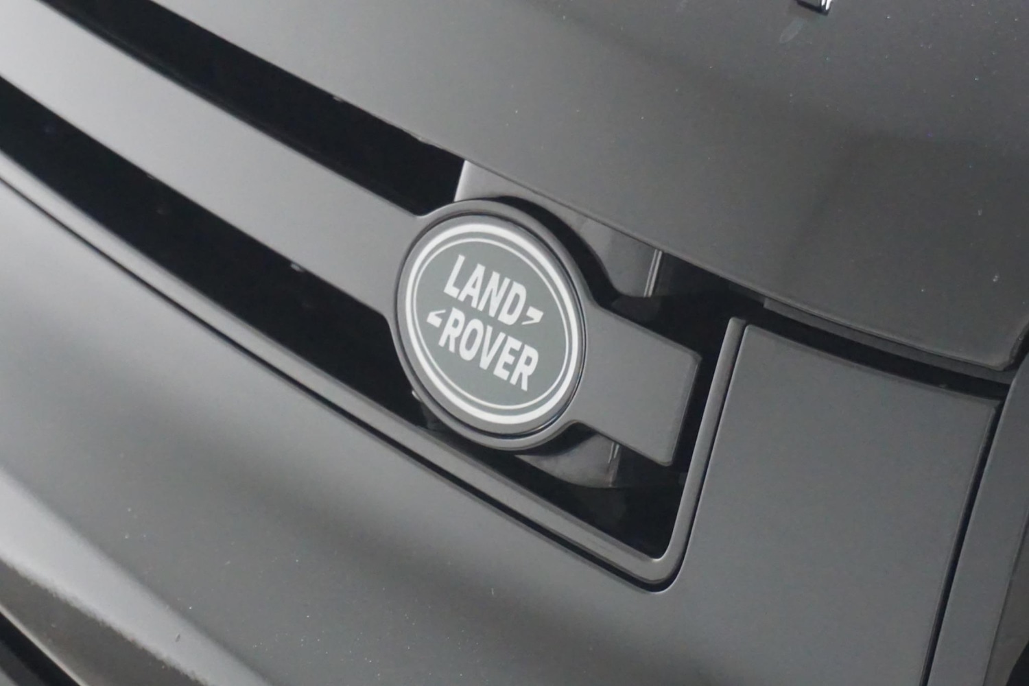 Used Land Rover Defender 110 for sale - 76476488: Photo 83