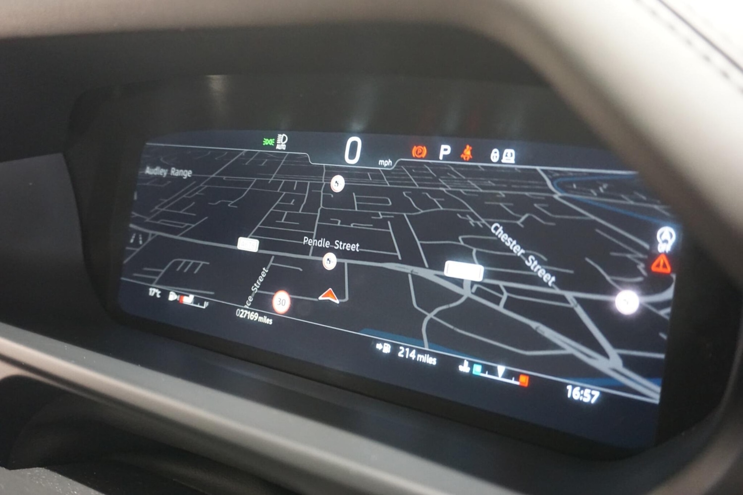 Used Land Rover Defender 110 for sale - 76989222: Photo 12