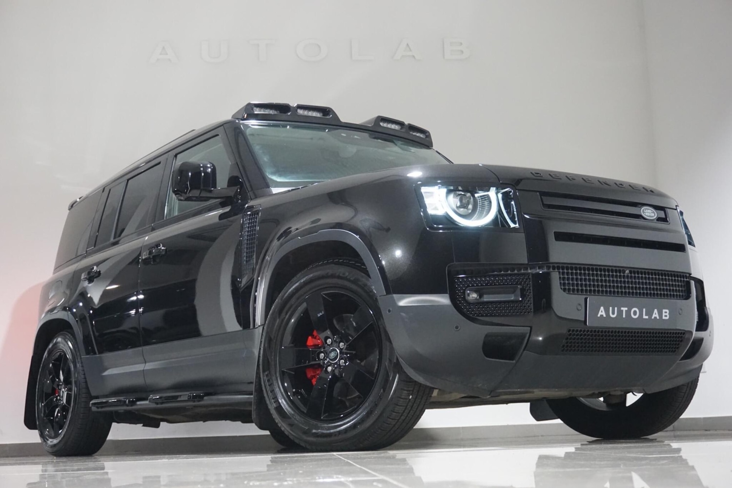 Used Land Rover Defender 110 for sale - 76989222: Photo 29