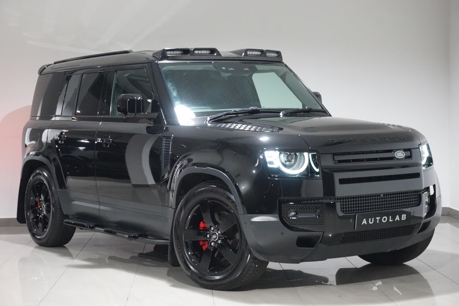 Used Land Rover Defender 110 for sale - 76989222: Photo 34