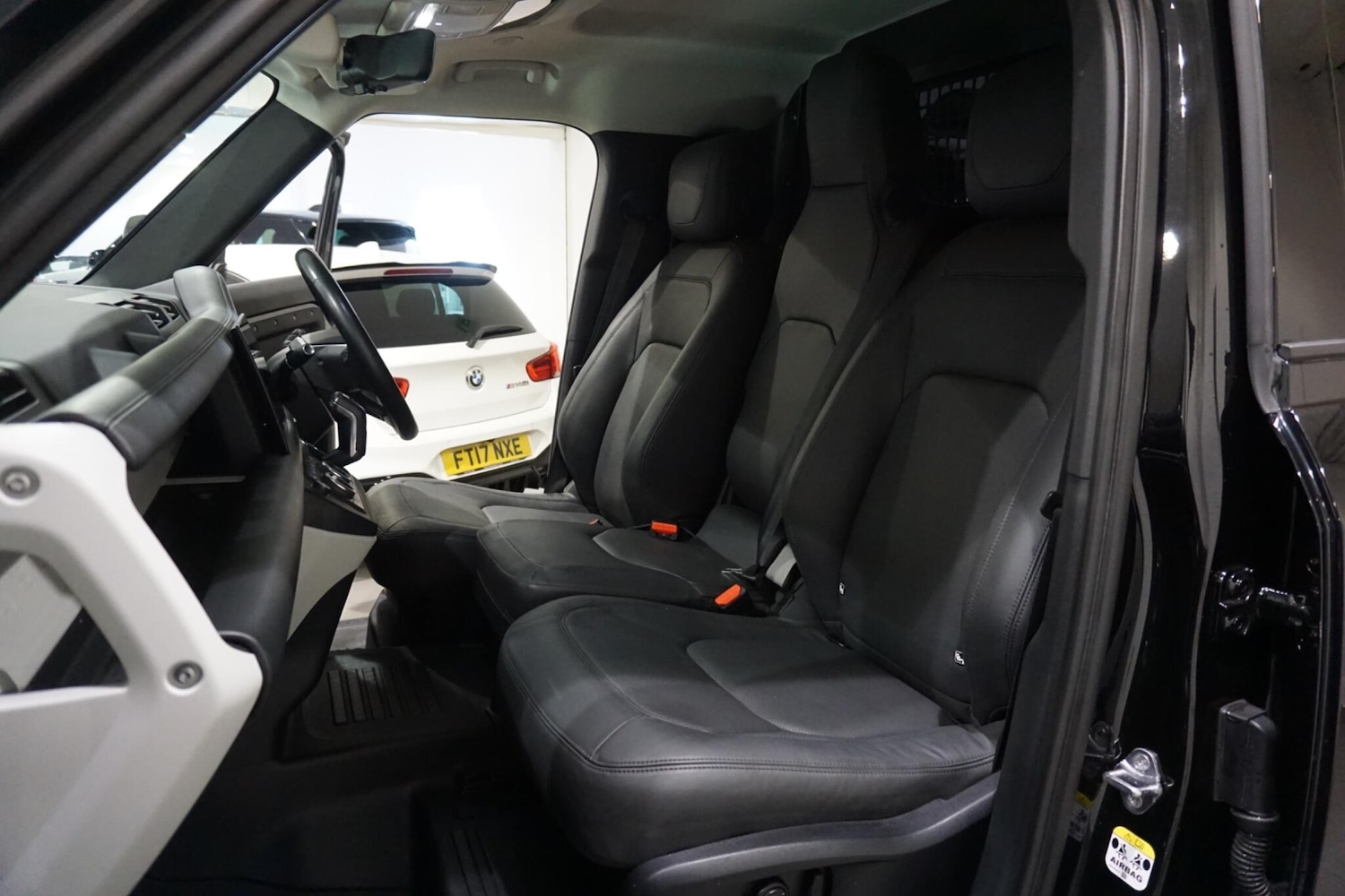 Used Land Rover Defender 110 for sale - 76989222: Photo 49