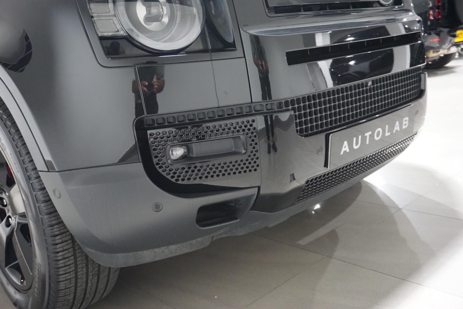 Used Land Rover Defender 110 for sale - 76989222: Photo 61