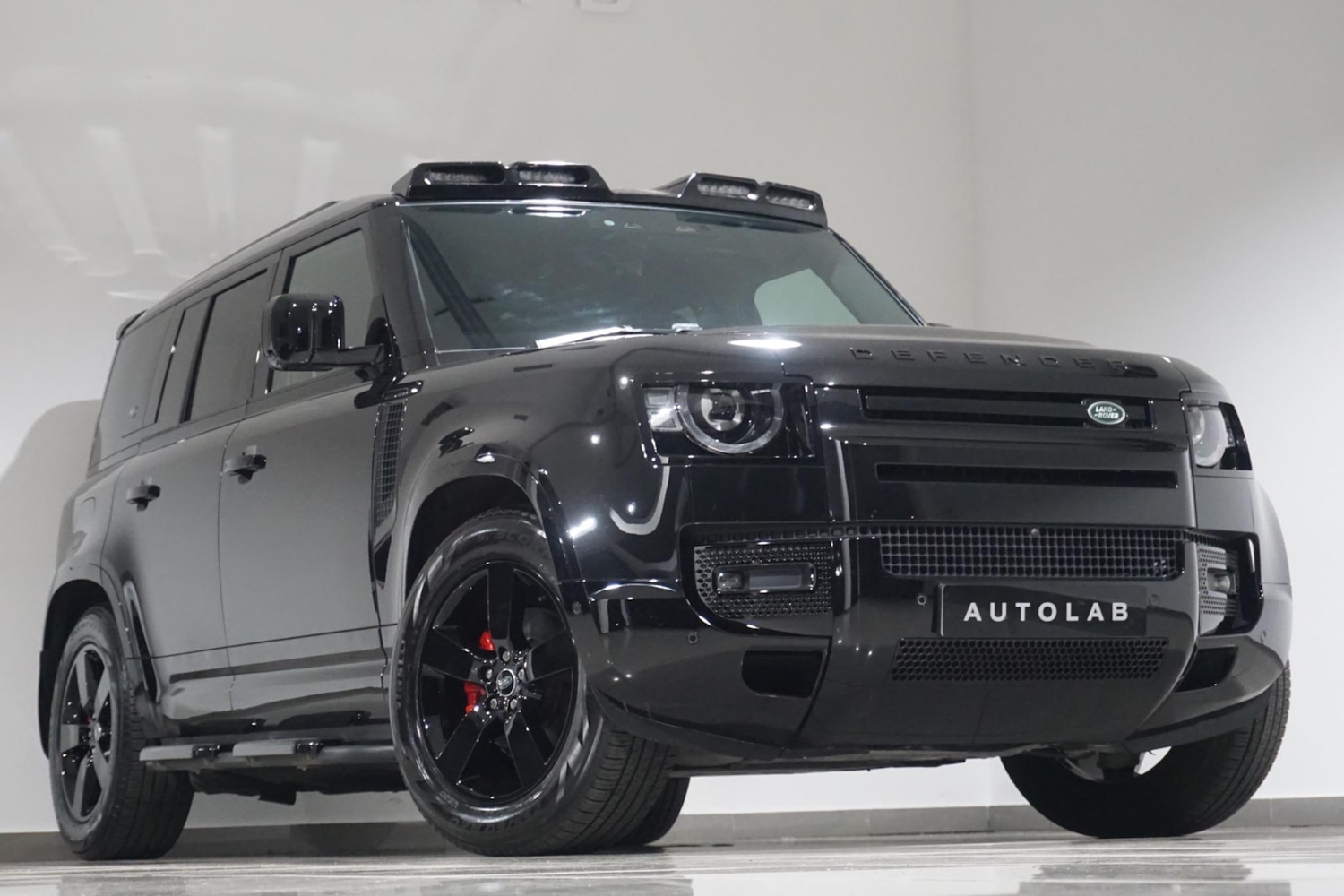 Used Land Rover Defender 110 for sale - 77015930: Photo 28