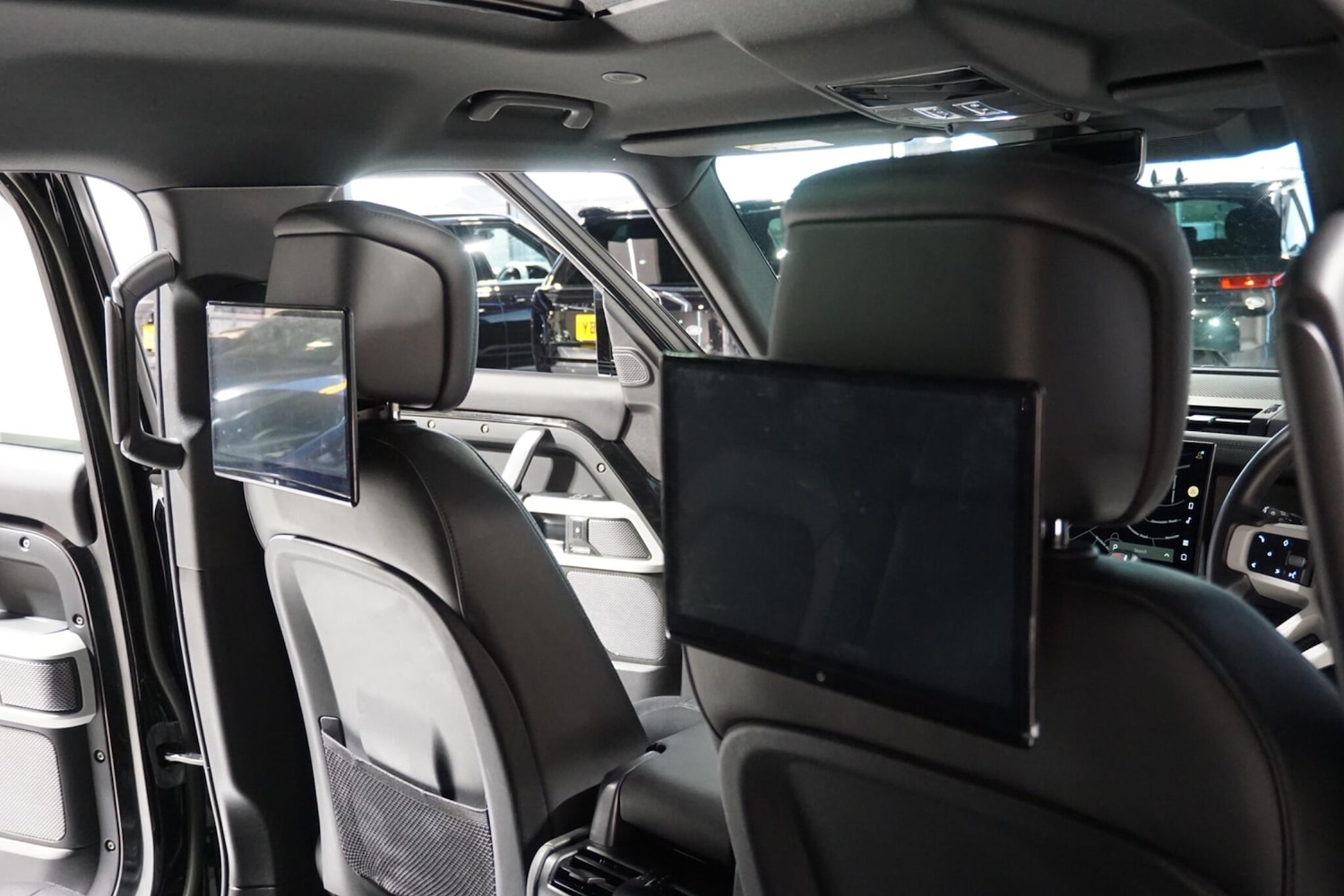 Used Land Rover Defender 110 for sale - 77015930: Photo 55