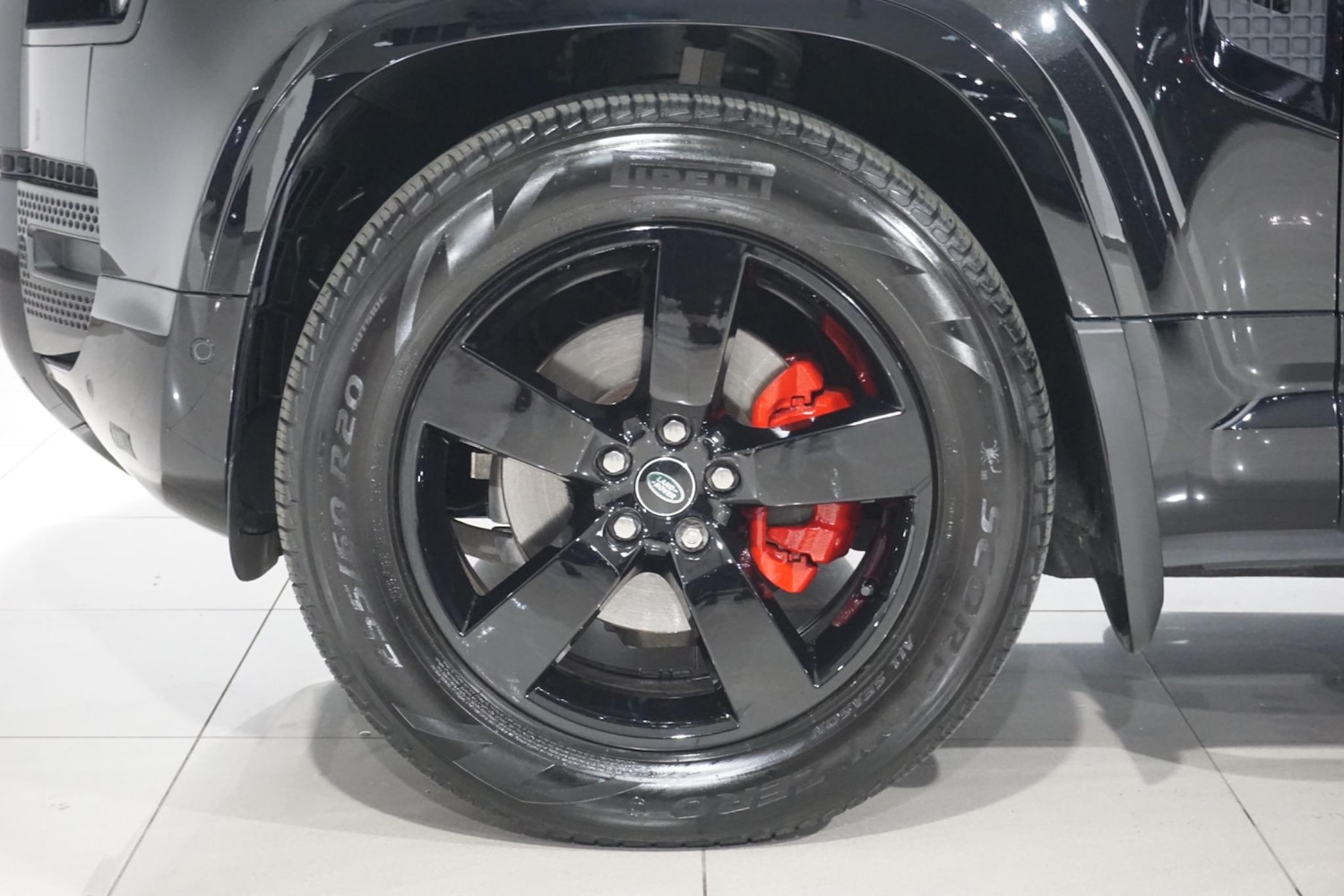 Used Land Rover Defender 110 for sale - 77015930: Photo 71