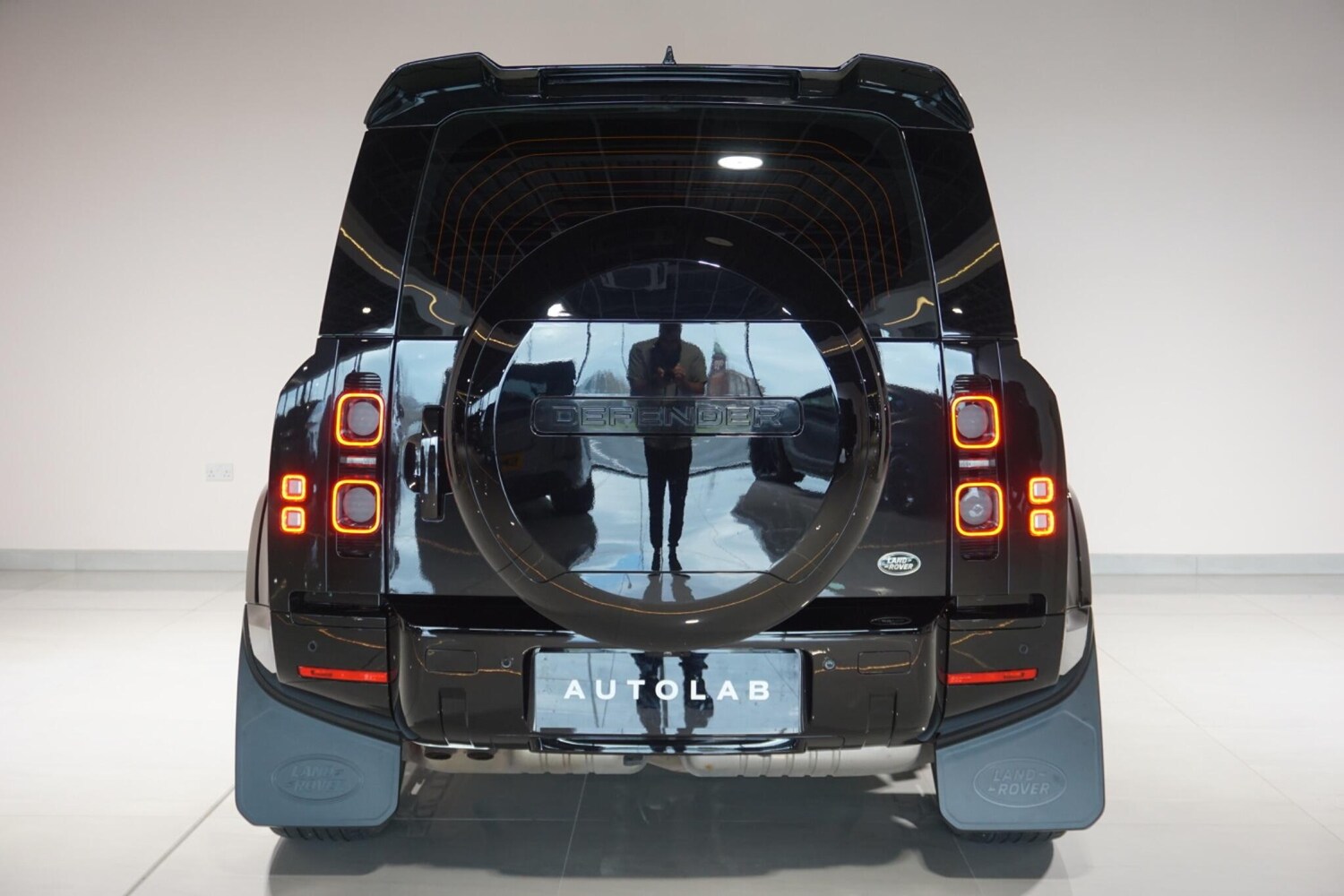 Used Land Rover Defender 110 for sale - 77670506: Photo 29