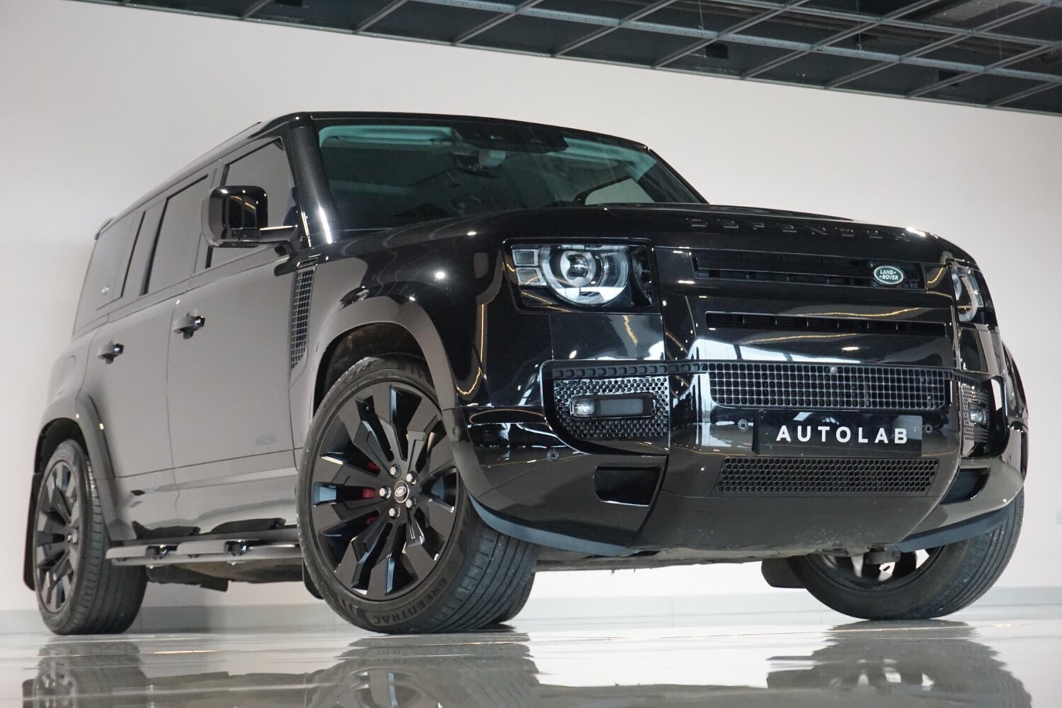 Used Land Rover Defender 110 for sale - 77670506: Photo 31