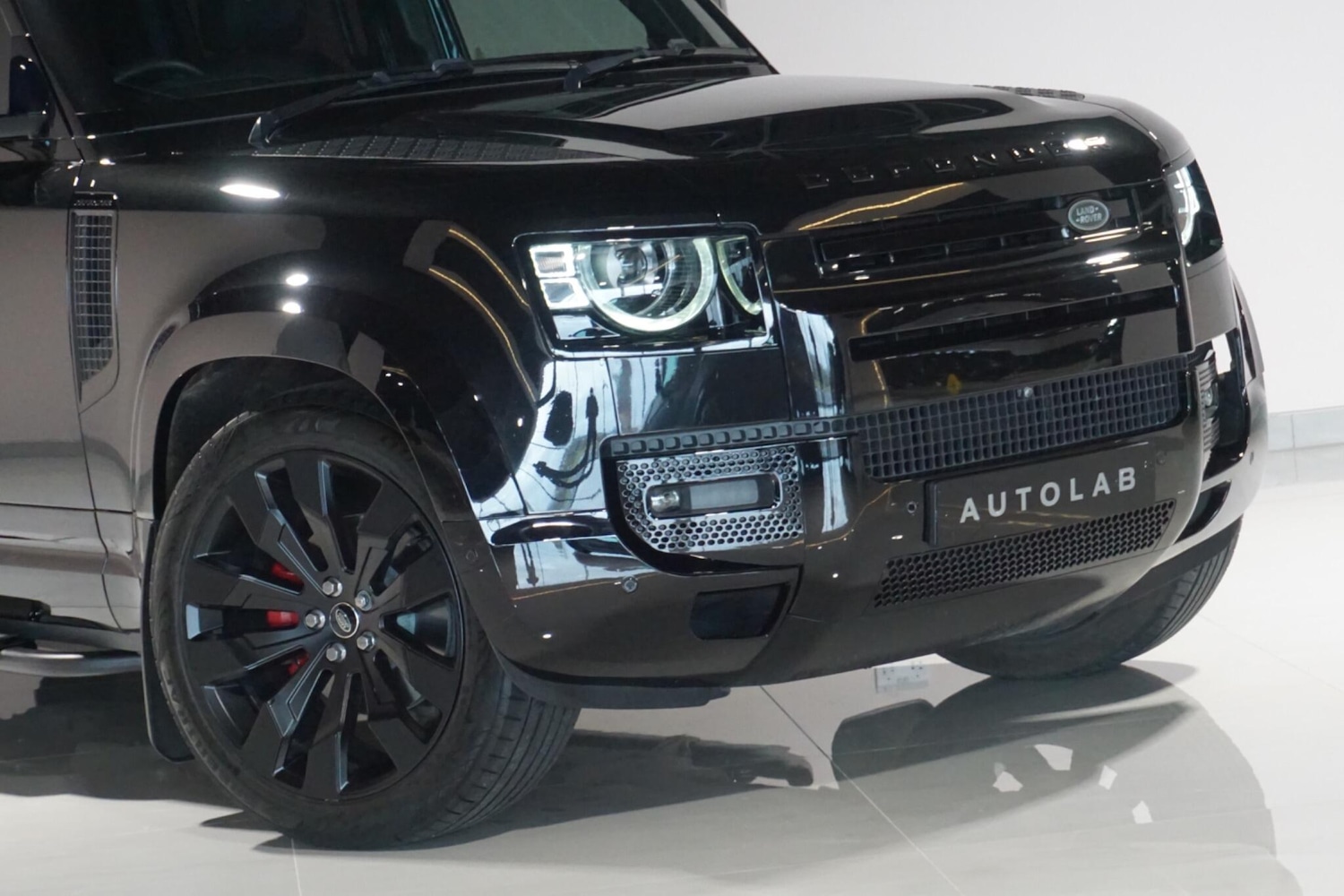 Used Land Rover Defender 110 for sale - 77670506: Photo 42