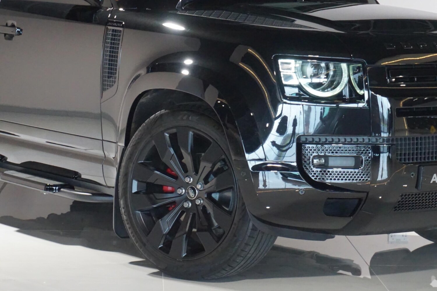 Used Land Rover Defender 110 for sale - 77670506: Photo 48