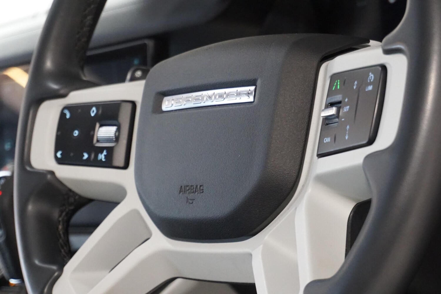 Used Land Rover Defender 110 for sale - 77670506: Photo 61