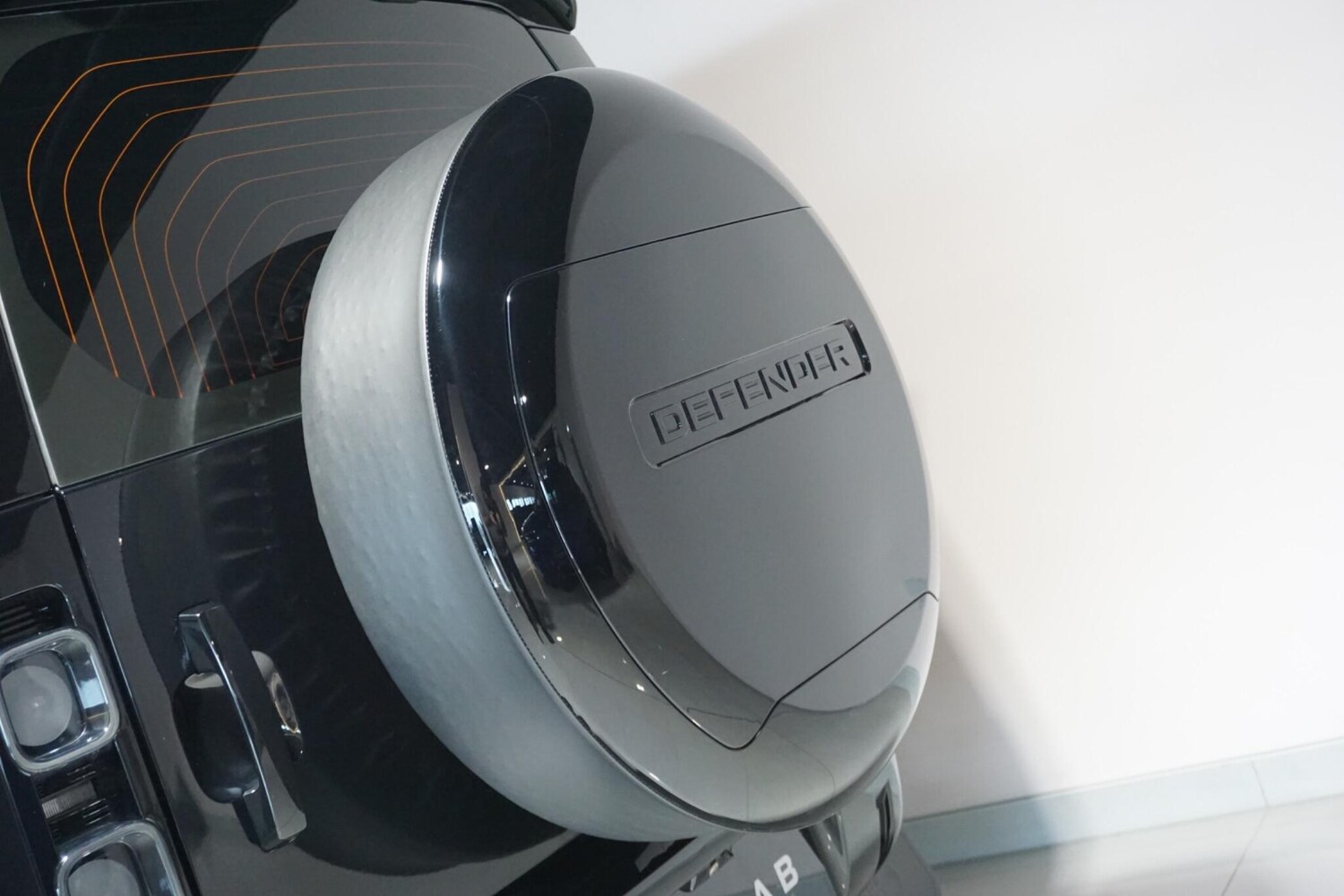 Used Land Rover Defender 110 for sale - 77670506: Photo 75