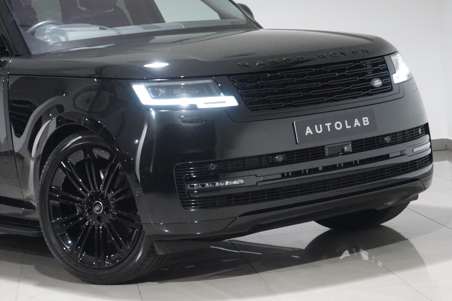 Used Land Rover Range Rover 2023 for sale - 75670575: Photo 37