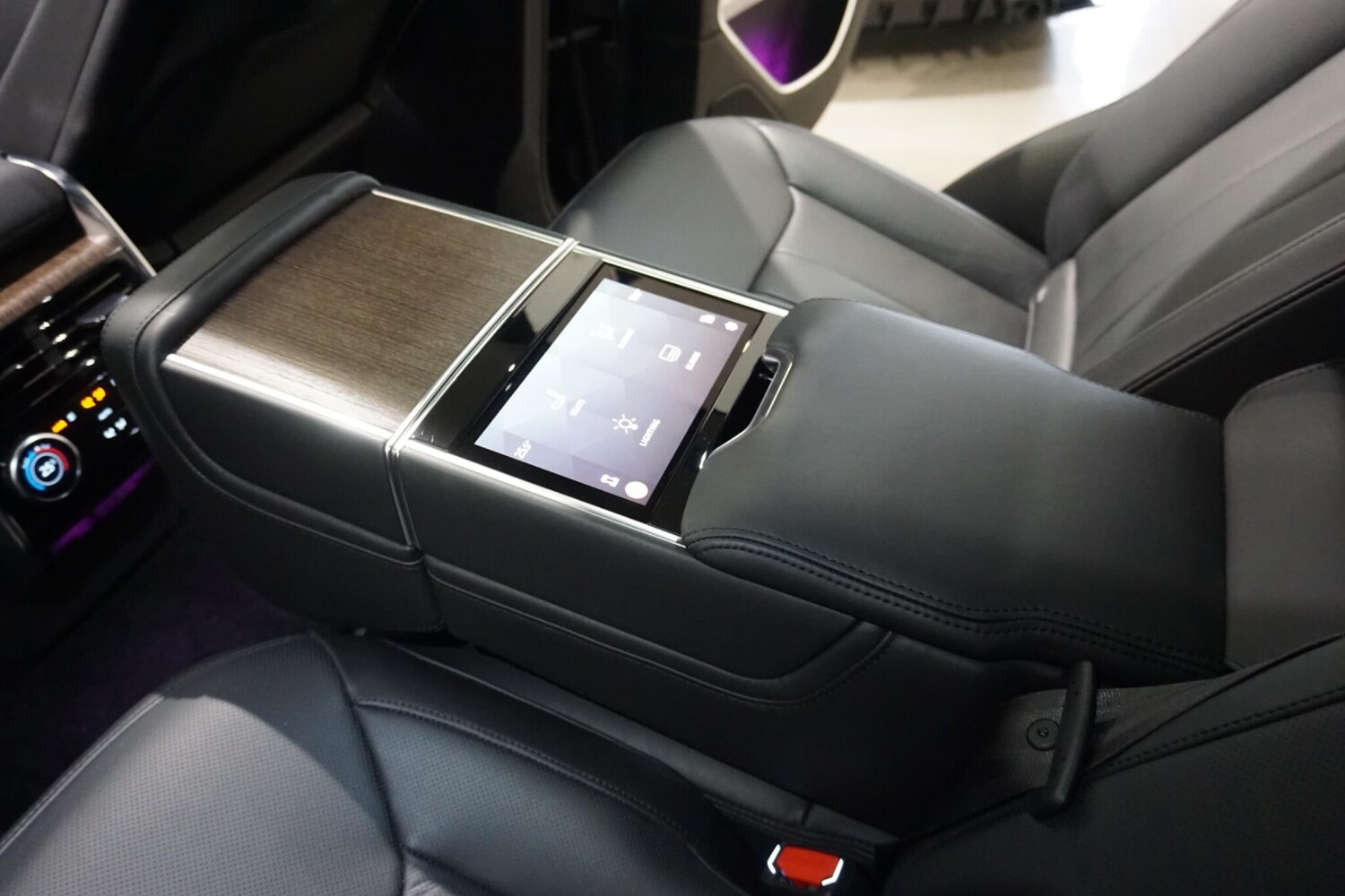 Used Land Rover Range Rover 2023 for sale - 75670575: Photo 67