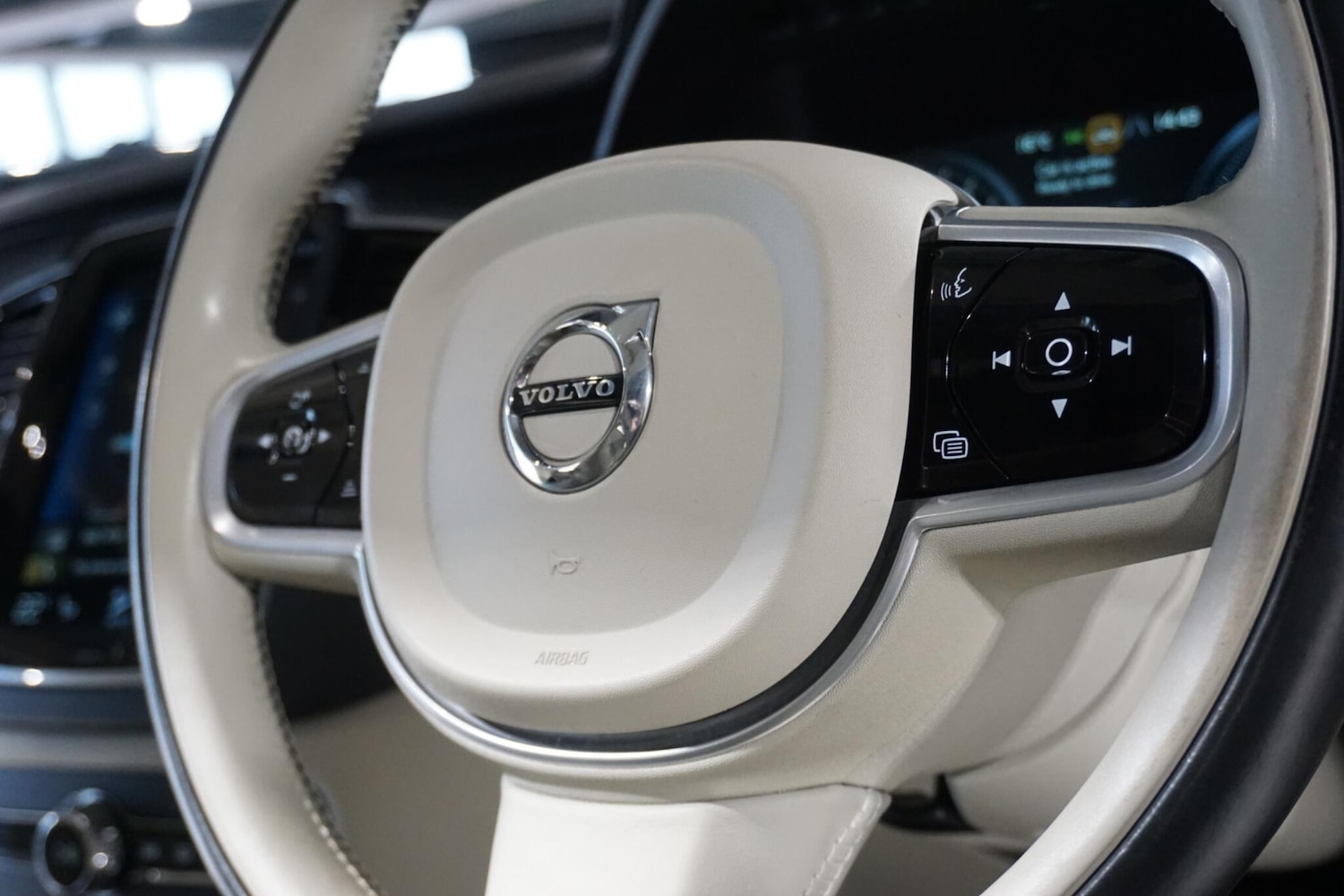 Used Volvo XC90 2020 for sale - 77143259: Photo 59