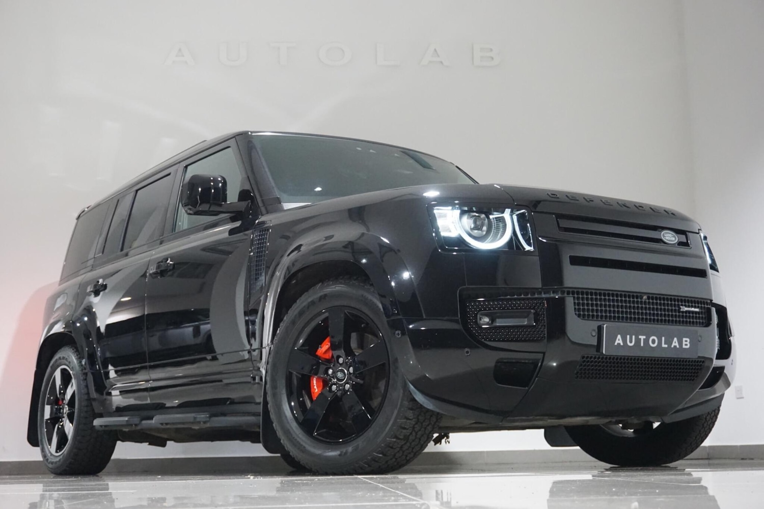 Used Land Rover Defender 2024 for sale - 76473599: Photo 35