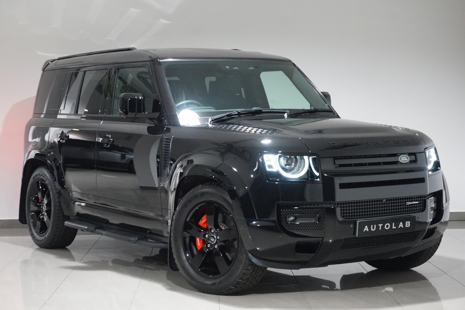 Used Land Rover Defender 2024 for sale - 76473599: Photo 40