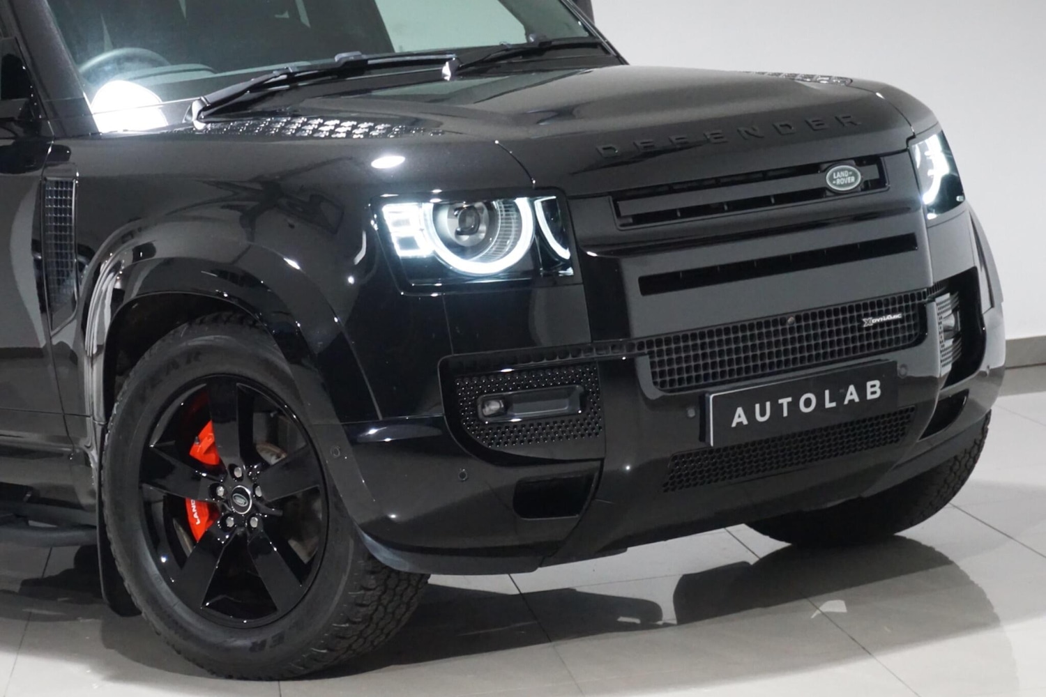 Used Land Rover Defender 2024 for sale - 76473599: Photo 42