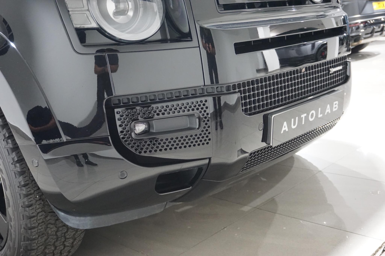 Used Land Rover Defender 2024 for sale - 76473599: Photo 70