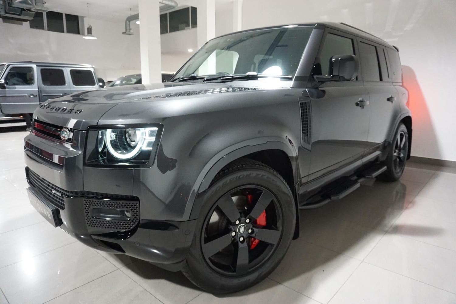 Used Land Rover Defender 110 2023 for sale - 76012444: Photo 24