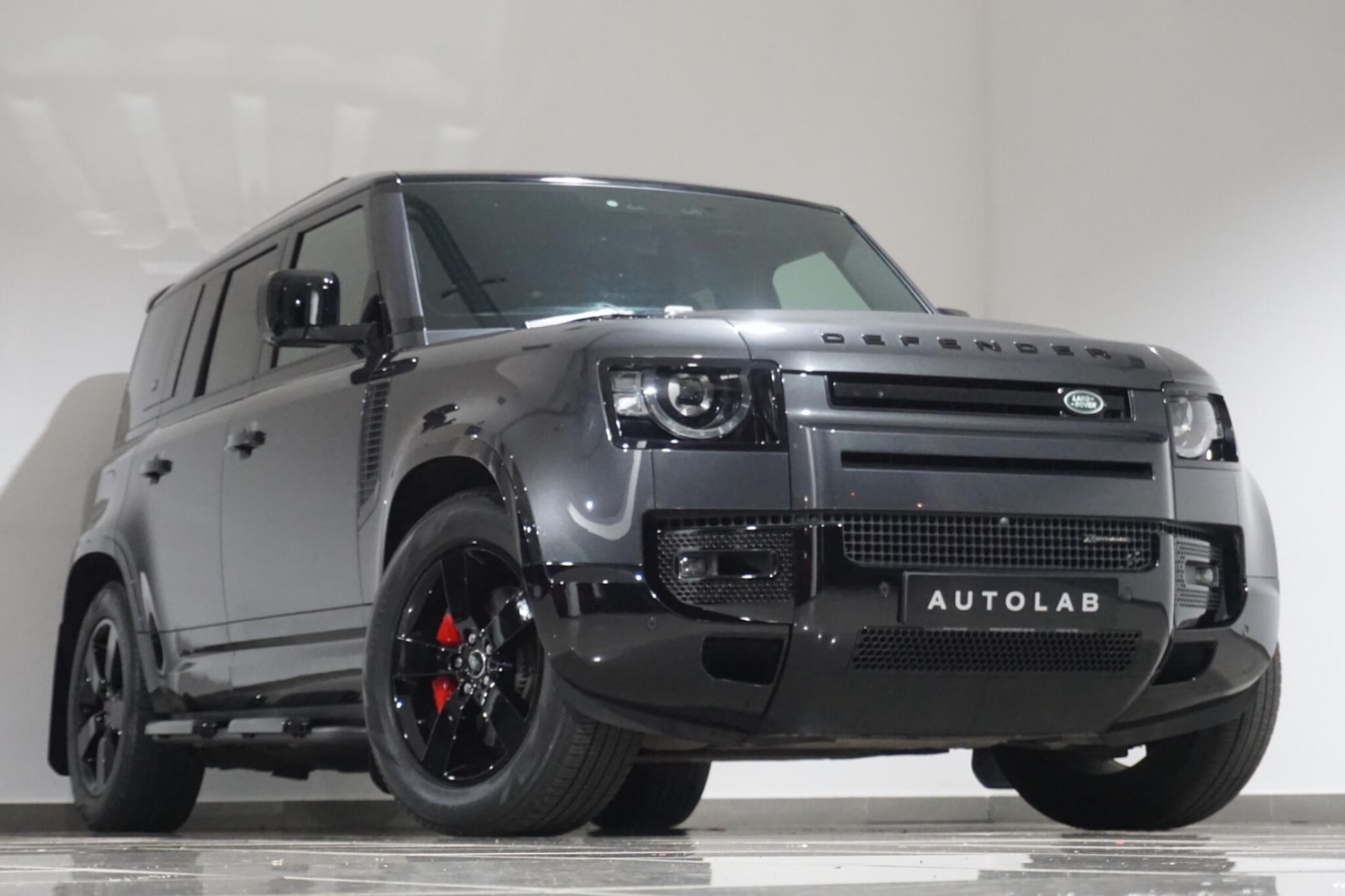Used Land Rover Defender 110 2023 for sale - 76012444: Photo 28