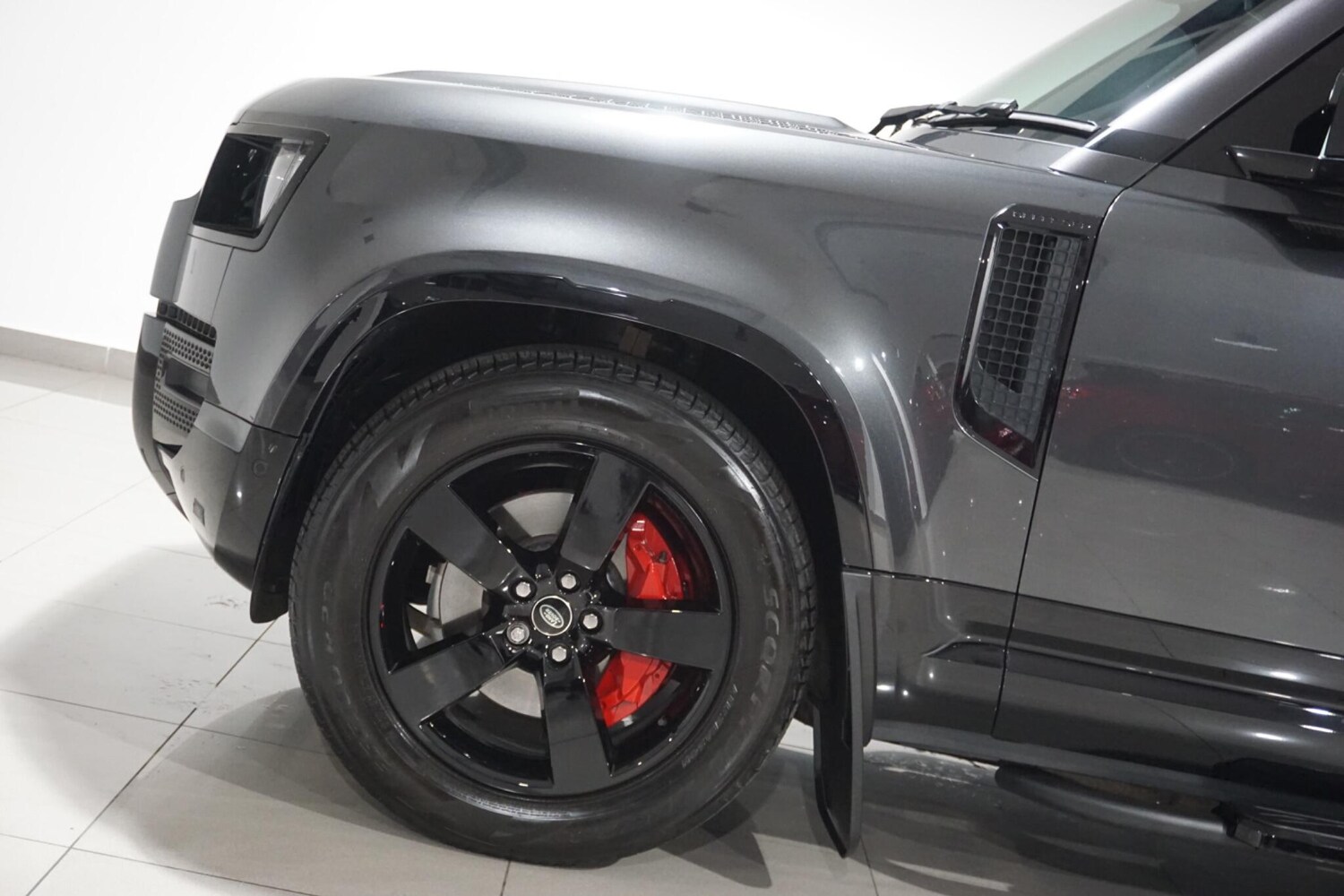 Used Land Rover Defender 110 2023 for sale - 76012444: Photo 47