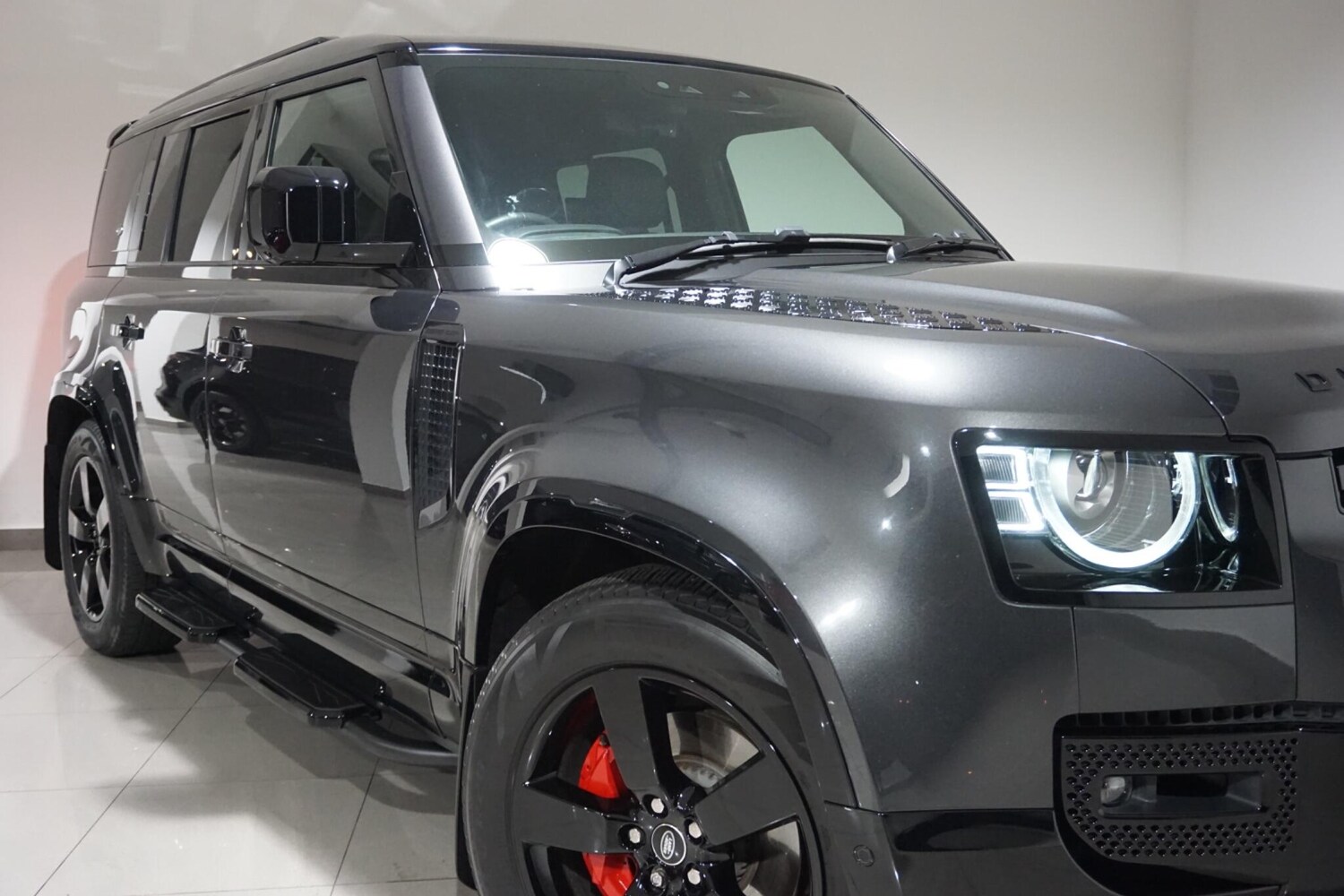 Used Land Rover Defender 110 2023 for sale - 76012444: Photo 49