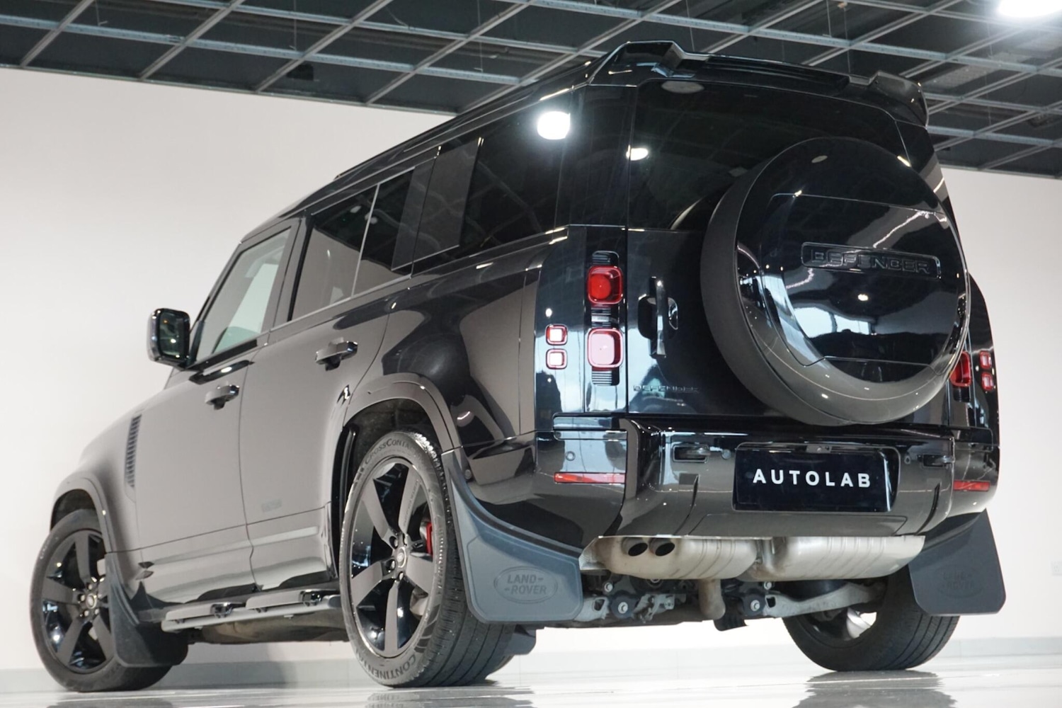 Used Land Rover Defender 2024 for sale - 77439725: Photo 33