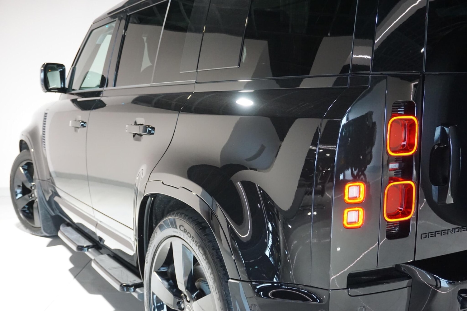 Used Land Rover Defender 2024 for sale - 77439725: Photo 54