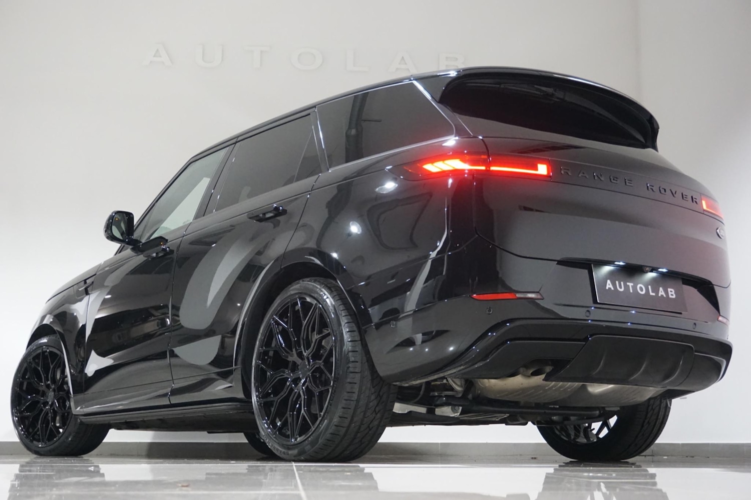 Used Land Rover Range Rover Sport 2023 for sale - 76645982: Photo 35