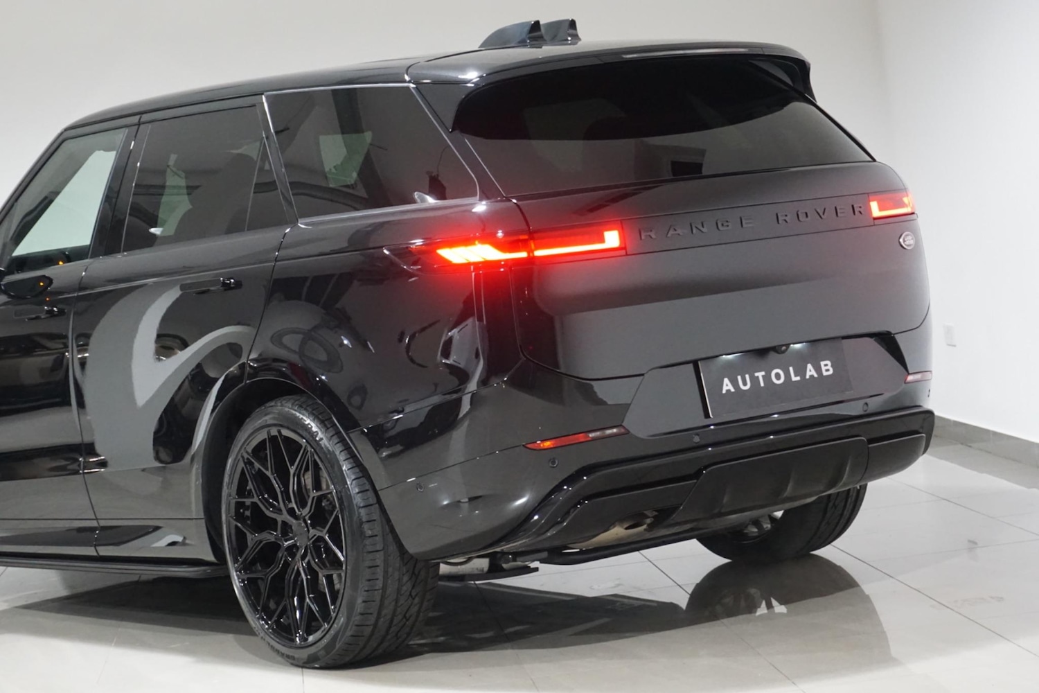 Used Land Rover Range Rover Sport 2023 for sale - 76645982: Photo 41