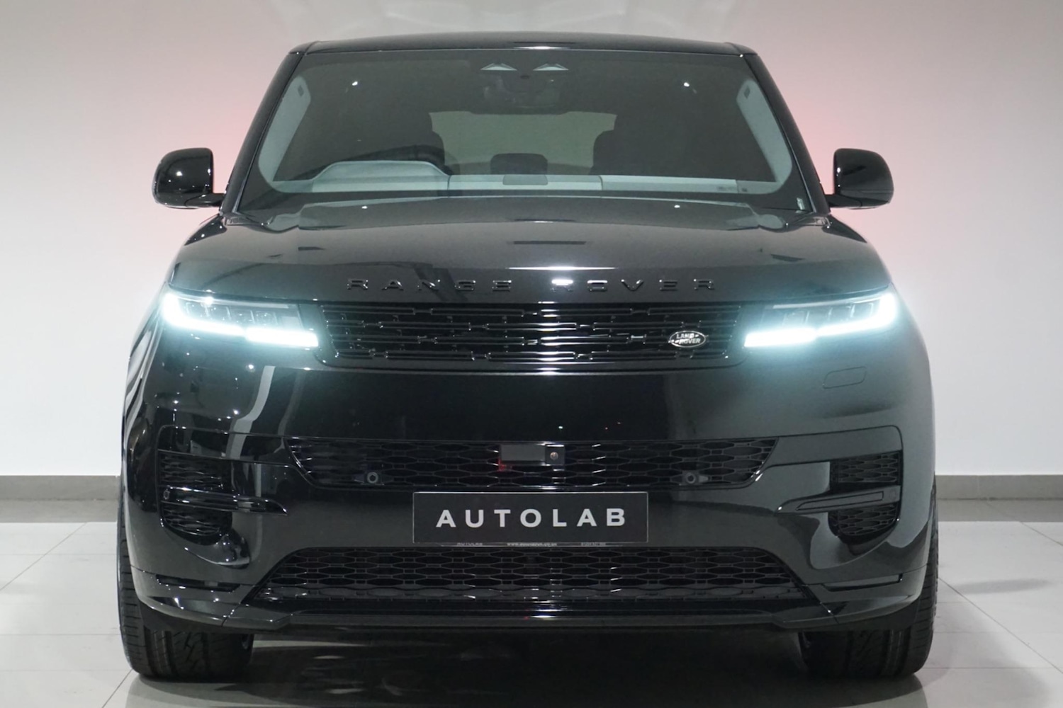 Used Land Rover Range Rover Sport 2023 for sale - 76645982: Photo 7