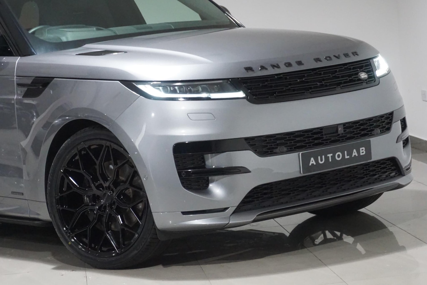 Used Land Rover Range Rover Sport for sale - 76476477: Photo 45